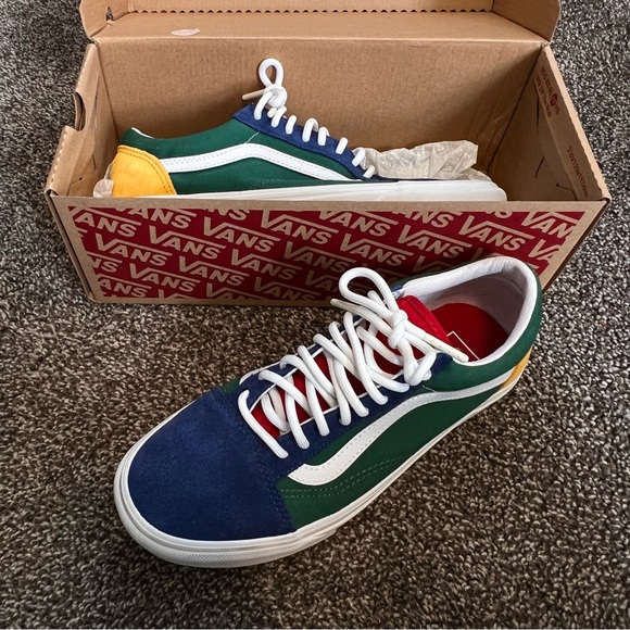 Vans Shoes - Old Skool Vans